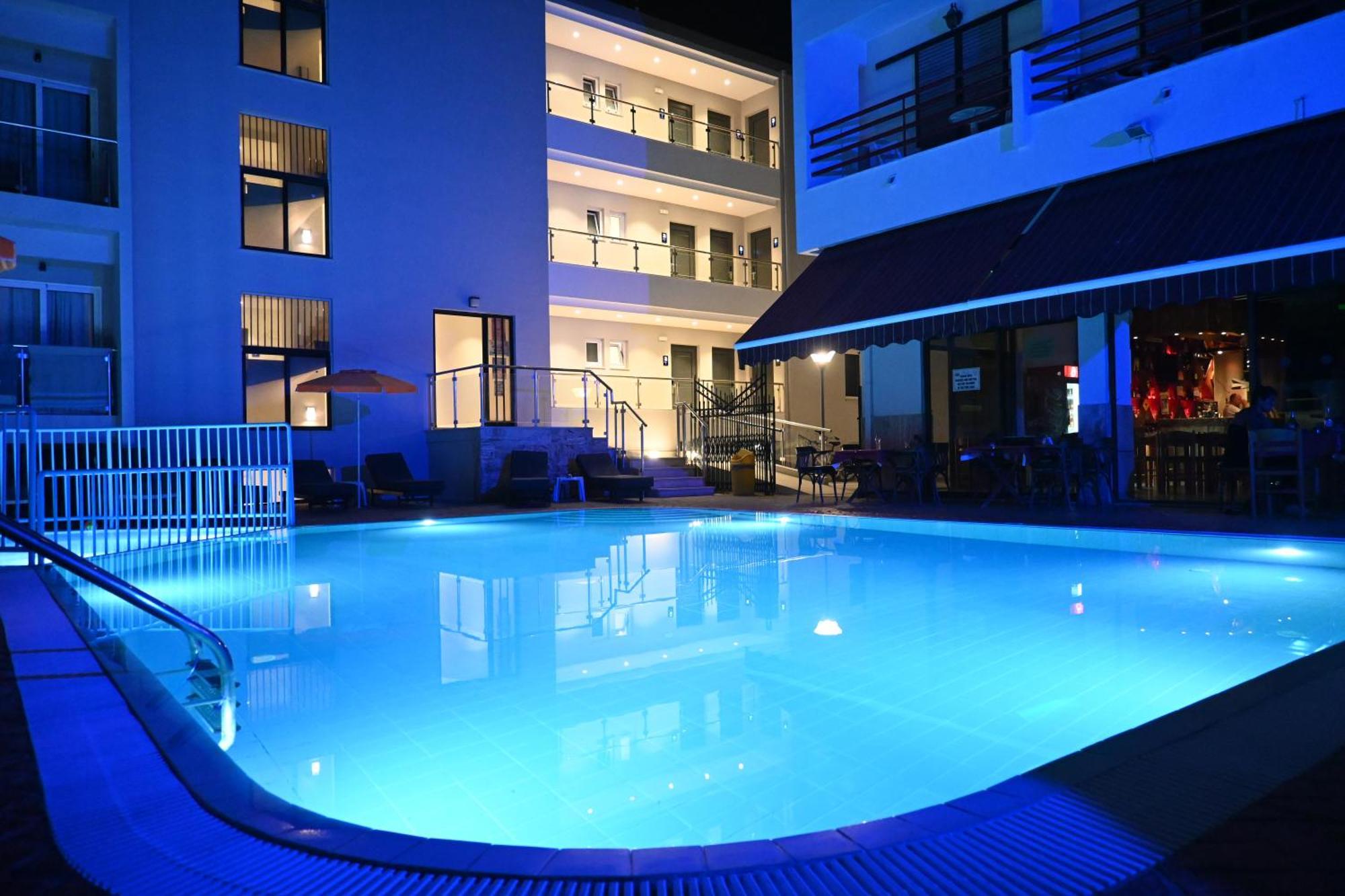Poseidon Deluxe Apartments Kos Town Luaran gambar